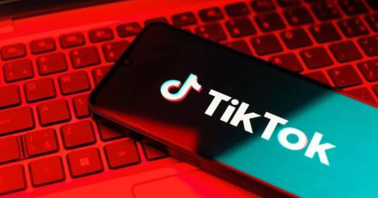 El Tribunal Supremo, no obstante, no define claramente en su fallo el futuro de TikTok en Estados Unidos, que dependerá en gran medida de lo que decida el presidente electo, Donald Trump, quien durante su primer mandato (2016-2021) intentó prohibir la aplicación, aunque ahora se muestra favorable a que siga operando.