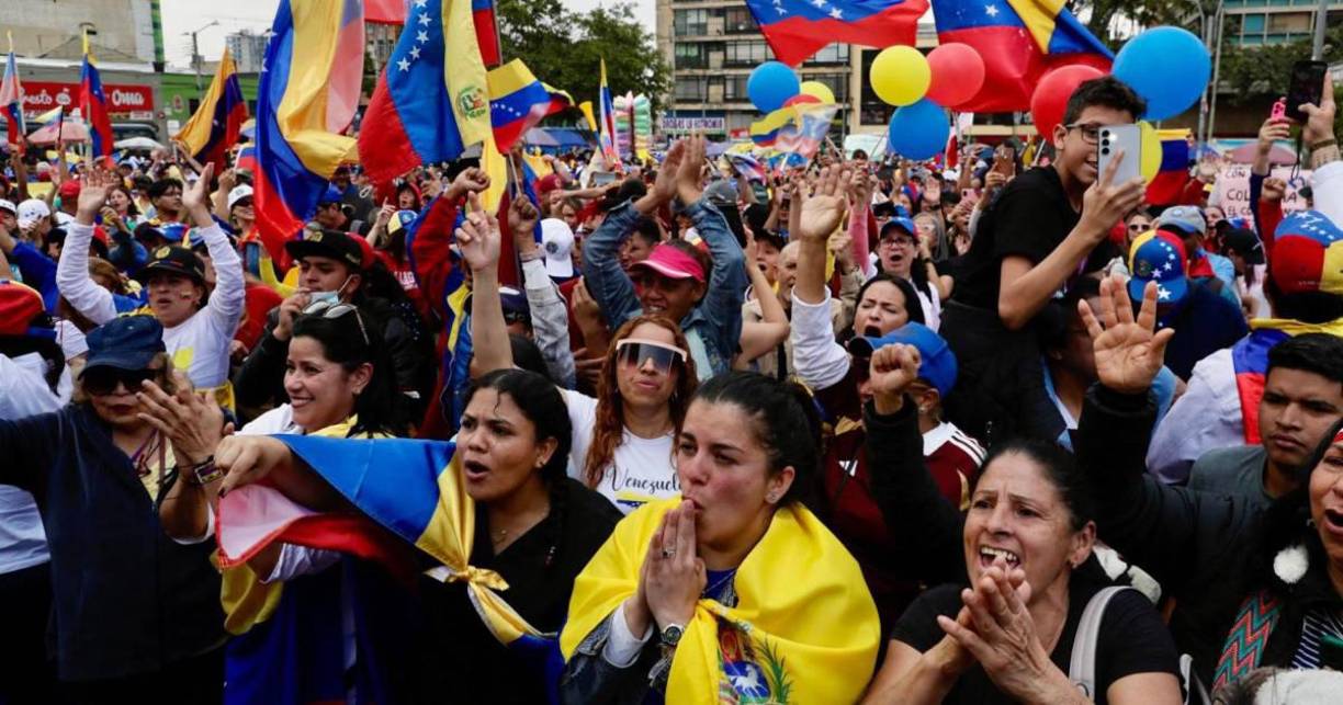 Edmundo aseguró que tiene el deber de no defraudar a los ciudadanos venezolanas, asegurando que en el momento oportuno atacarán y tomarán posesión de Venezuela.