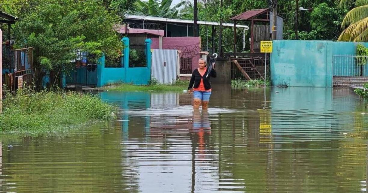 El 16 de noviembre de 2020, el Huracán Iota de categoría 5 tocó tierra, degradándose rápidamente de un poderoso huracán a depresión tropical siguiendo casi la misma trayectoria que había seguido Eta. El Huracán Iota ocasionó aún más inundaciones y daños por vientos, afectando a comunidades ya vulnerables tras el paso de Eta, lo que agravó aún más las necesidades humanitarias y la inseguridad alimentaria.