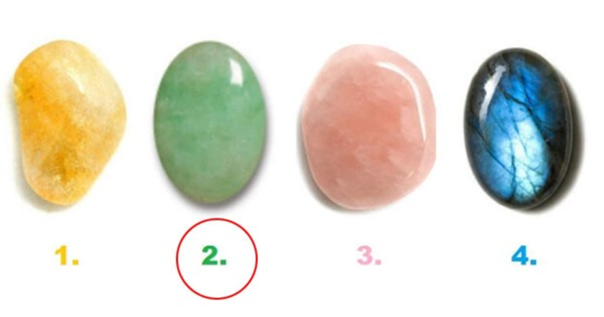 Jade <br/><br/>Este cristal te recuerda que necesitas crear tu propia realidad. Es posible en algunos momentos dudar de su capacidad para realizar sus sueños, pero cada vez que recuerde esto, recuerde que es una persona entusiasta, apasionada y valiente y que está en su naturaleza alcanzar sus metas.