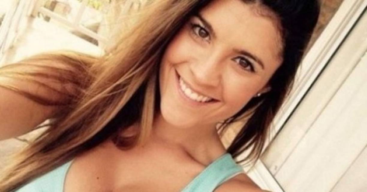 Florencia además dio otras palabras calientes en referencia a sus gustos sexuales. 'Me encantan los juguetes sexuales. Me gusta que me digan pu.. en la cama'.