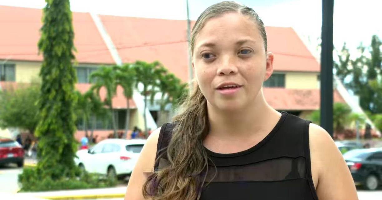 La joven quien agradeció a Dios por este logro dijo sentirse muy alegre y contenta de egresar de la mejor universidad de Honduras.