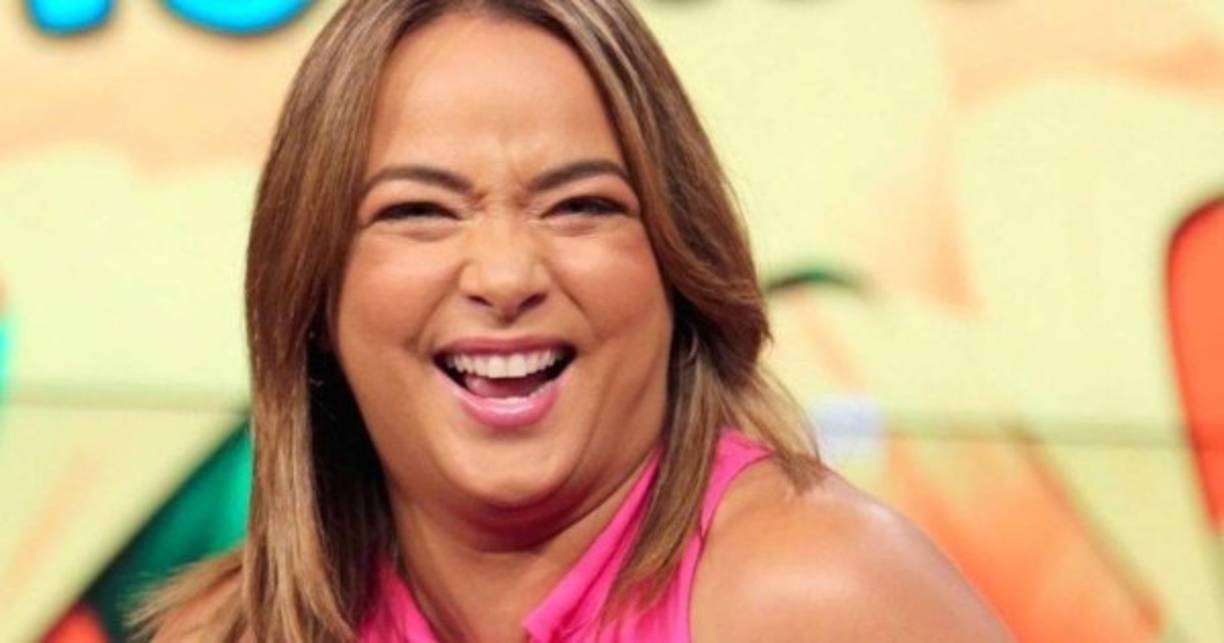 La simpática actriz y presentadora de televisión, Adamari López está orgullosa de su nuevo físico, que no ha dudado en presumir en sus diversas redes sociales.