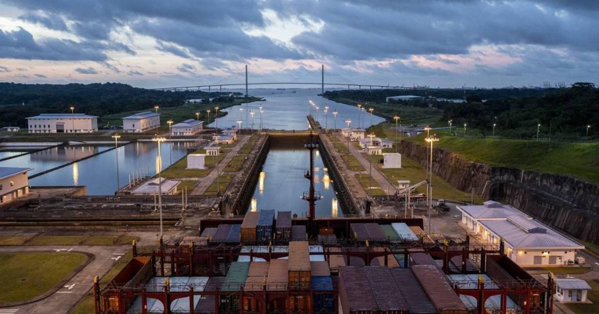 El presidente de Panamá, José Raúl Mulino, rechazó este lunes “de manera integral” las palabras de su homólogo estadounidense, Donald Trump, sobre sus intensiones de “retomar” el canal de Panamá, al señalar una vez más que “el Canal es y seguirá siendo de Panamá”.