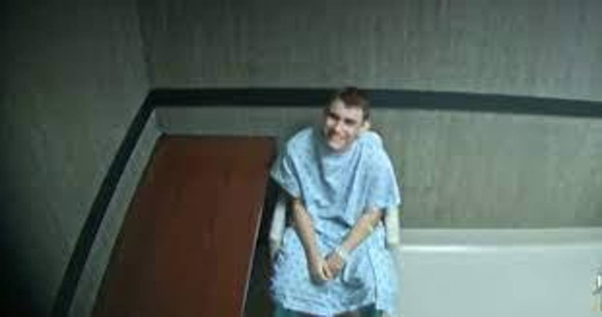 “Son una maravillosa fuerte comunidad”, se tienen uno al otro, les dijo Scherer a los familiares de las víctimas presentes en la sala poco antes de leer las sentencias, y luego de señalarles que sus historias personales “no serán olvidadas”.