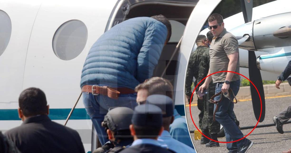 Los agentes de la DEA, encargados de transportar al expresidente de Honduras, Juan Orlando Hernández, le colocaron un cinturón de prisionero de restricción física.