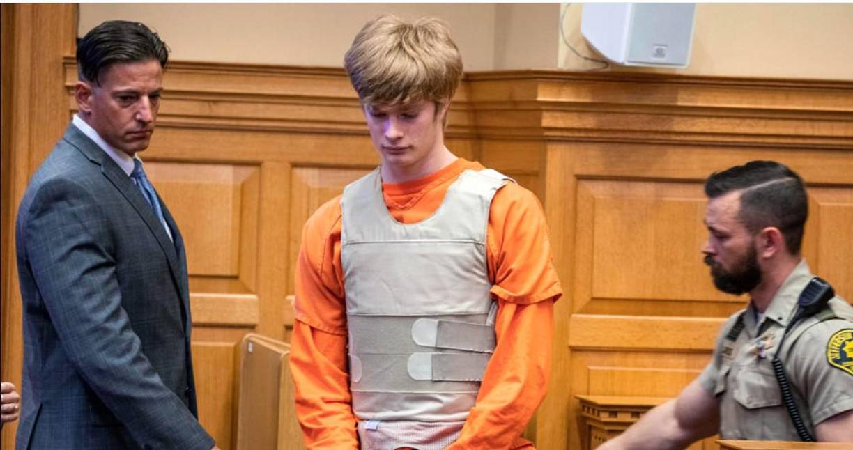 Testigos vieron su camioneta salir del parque con dos hombres en el asiento delantero.