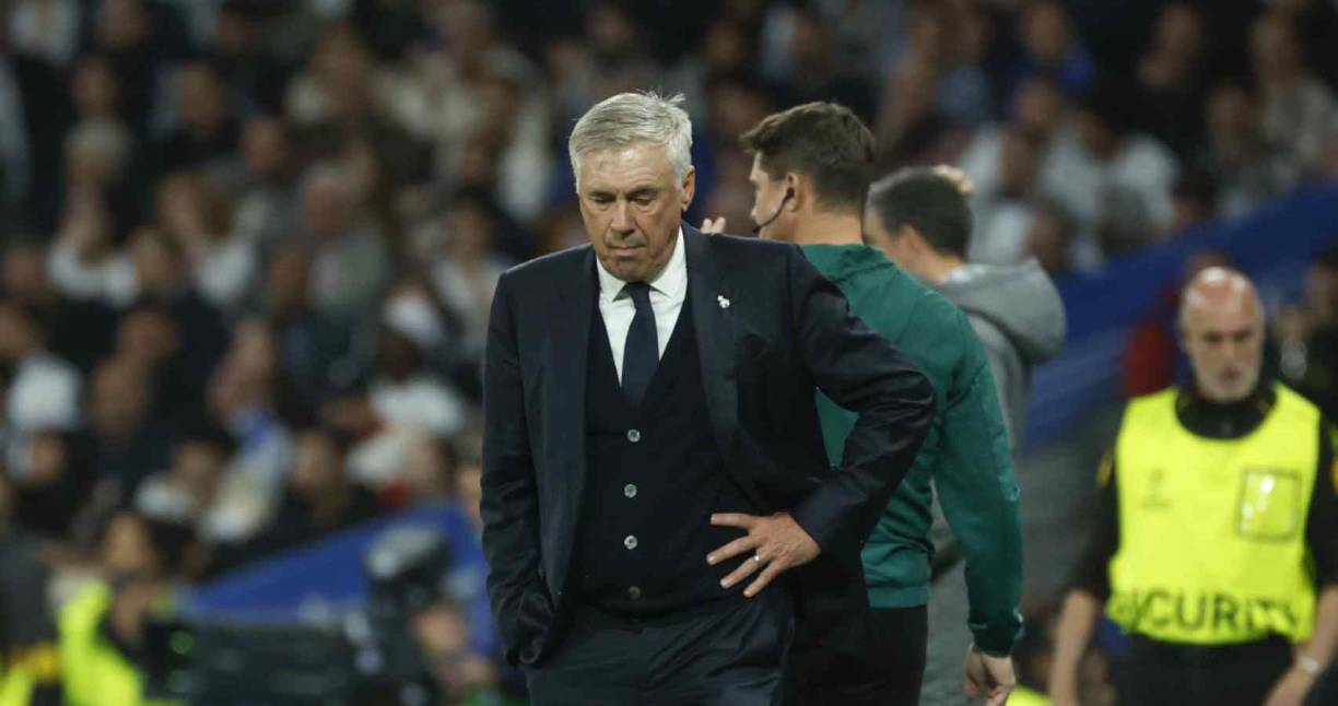 “Fede no estaba dando su 100%, ha tenido un problema de espalda, pero entrenó bien. Creo que ha tenido problemas en la primera parte”, le respondió Ancelotti a la esposa de Valverde.