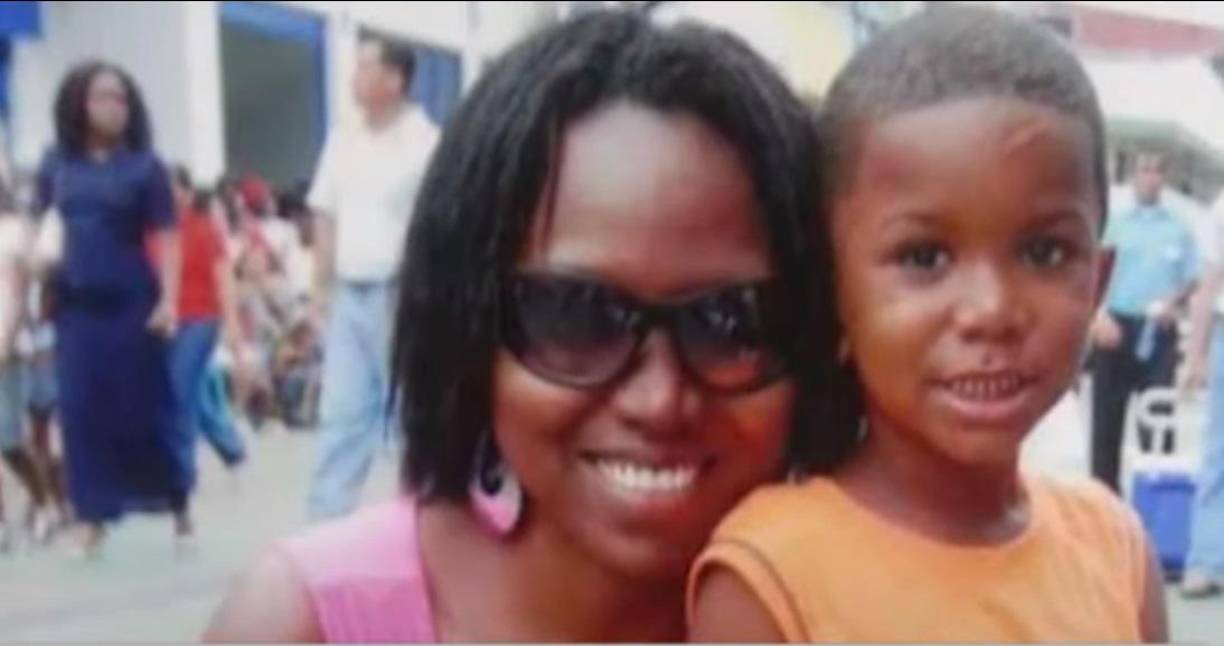 Mitchell tiene contrato con los rojinegros hasta junio del 2027, luego de renovar por tres años con la institución, a principios de junio.