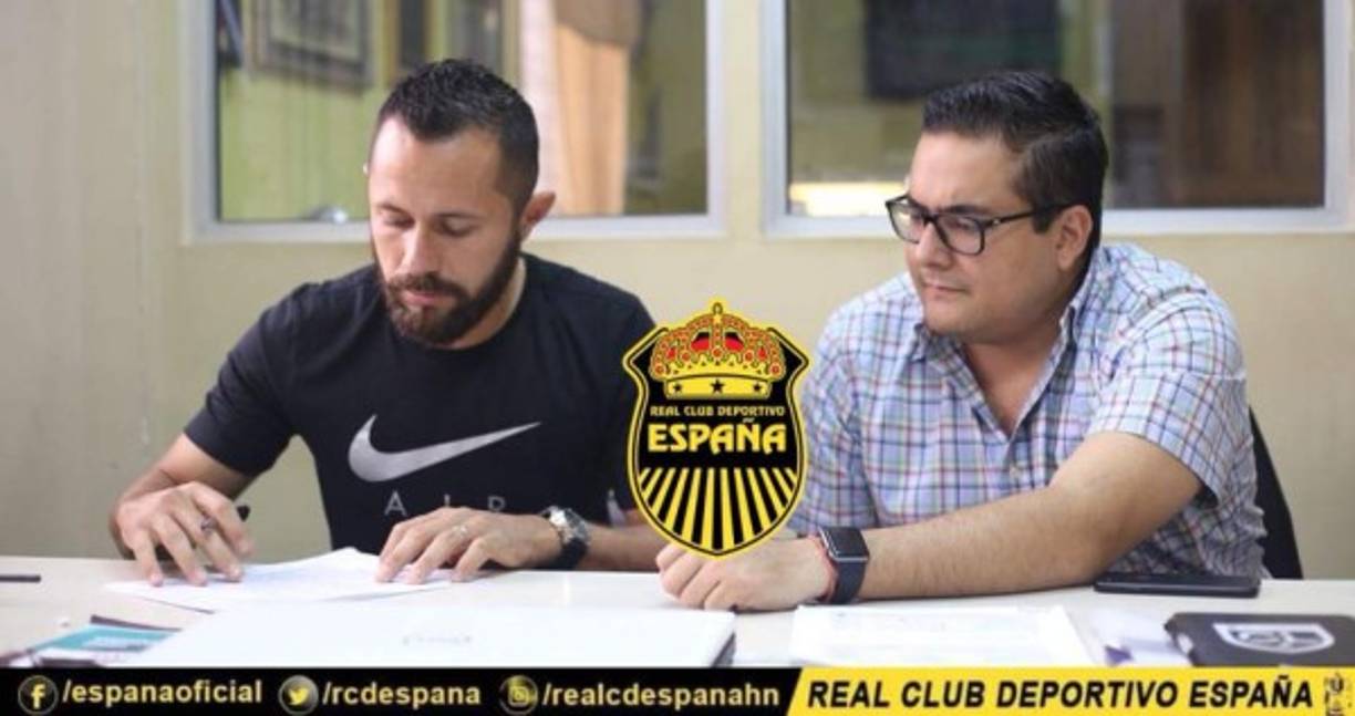 El mediocampista Alfredo Mejía fue confirmado por el Real España como su nuevo fichaje. El hondureño jugó la temporada pasada en Grecia.