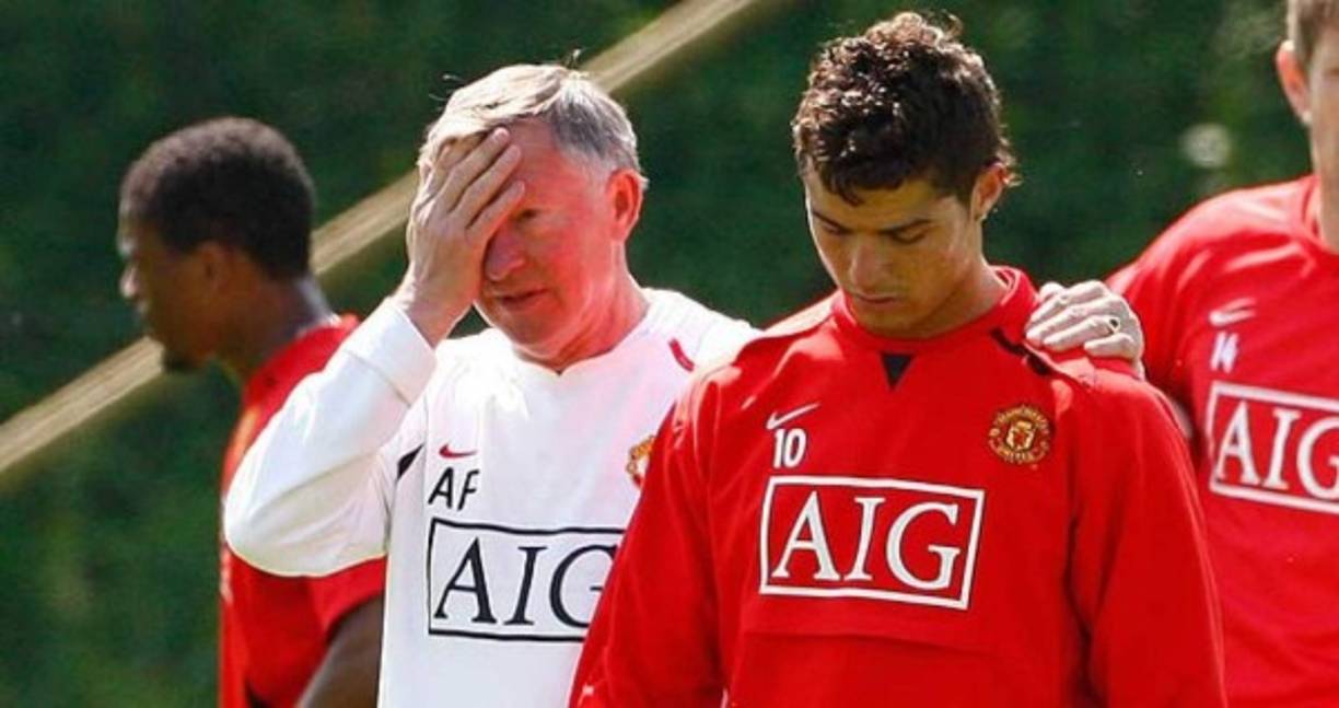 En aquel entonces, el legendario Alex Ferguson quedó maravillado con Cristiano Ronaldo, sobre todo por su habilidad y velocidad. Igualmente, al mismo tiempo, el director técnico escocés sabía que debía corregir algunos aspectos, principalmente el egoísmo a la hora de pasarle el esférico a un compañero.