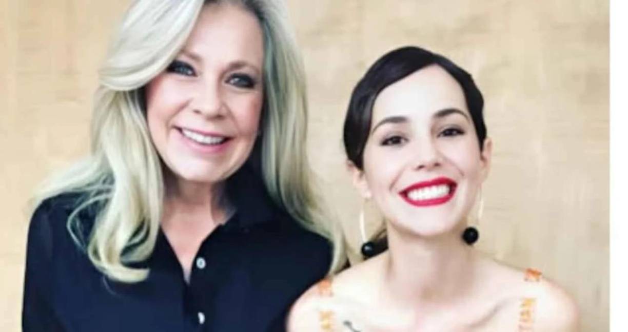 La muerte de Ernestina Sodi ha sido un golpe duro para la familia, especialmente para Camila, quien ha hablado en varias ocasiones de la estrecha relación que tenía con su madre. Ernestina Sodi, además de ser periodista y escritora, era una figura pública que supo ganarse el respeto en el ámbito literario, siendo autora de libros como <i>Los silencios de la luna</i> y <i>Libro de Jade</i>. Su partida ha dejado un vacío en el mundo de la literatura y en la vida de quienes la conocían de cerca.