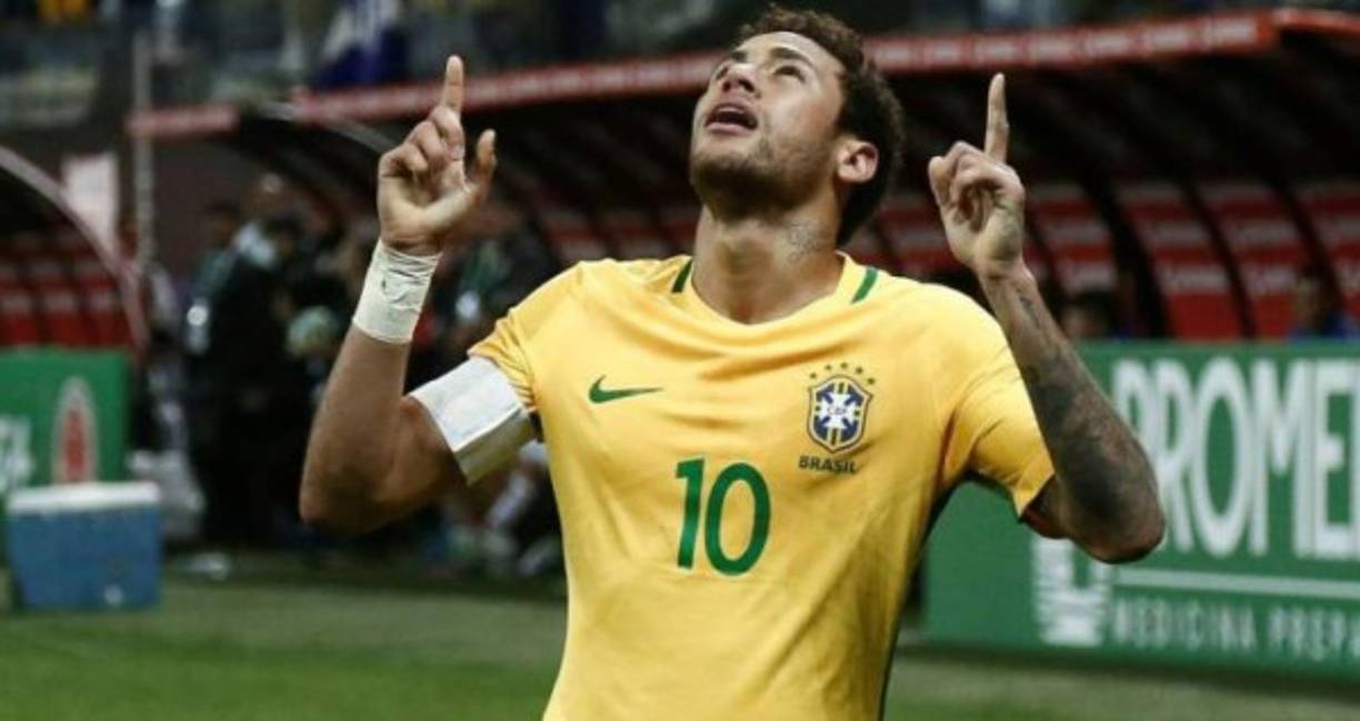 Neymar cuenta con 26 años de edad y lleva el peso de liderar a Brasil en el Mundial.