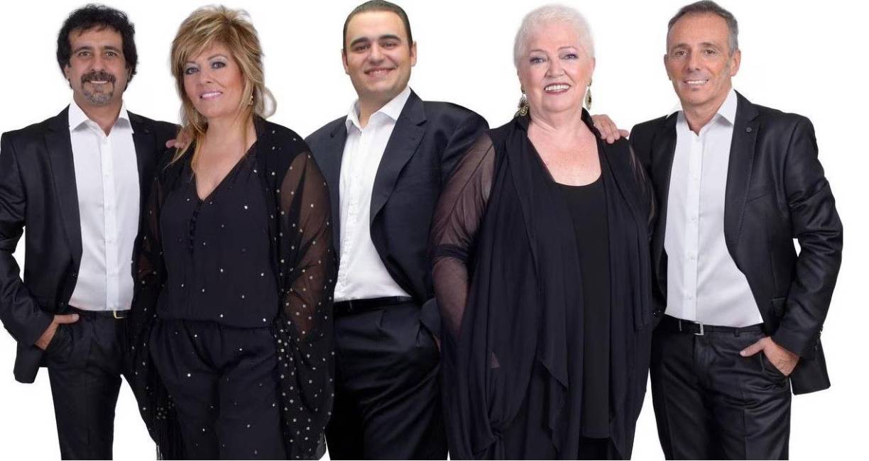 Una de las presentaciones más esperadas es la de Mocedades, que deleitará a sus seguidores con un repertorio de sus mejores temas en un concierto que ofrecerá en el Coliseum Nacional de Ingenieros, en Tegucigalpa, el 23 de septiembre. En la velada musical también estarán como invitados Rafael Basurto, la voz de Los Panchos, y el tenor hondureño Carlos Marbe.