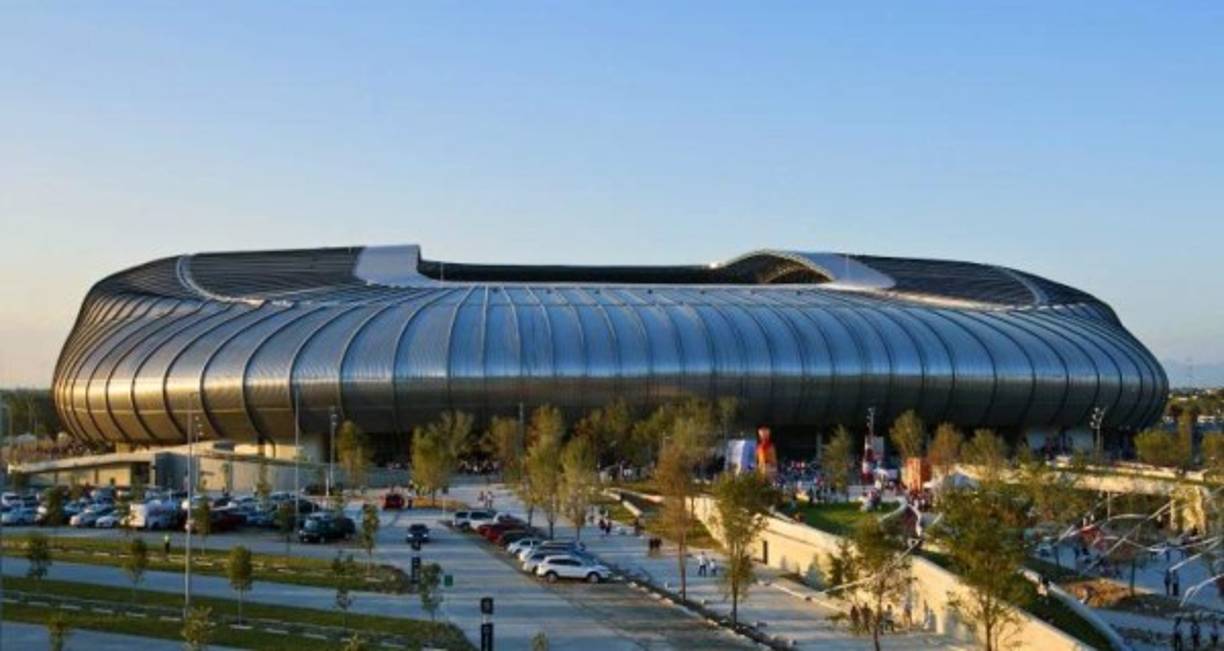 Y esta es la nueva casa del Monterrey, el estadio BBVA Bancomer . Una verdadera belleza.