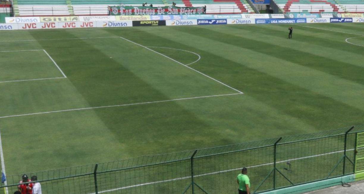 Además de las mejoras en el césped, al estadio Yankel Rosenthal se le hizo una rectificación de medidas: 105m X 68m. Estas son las mismas dimensiones que tiene el estadio Chelato Uclés de Tegucigalpa.