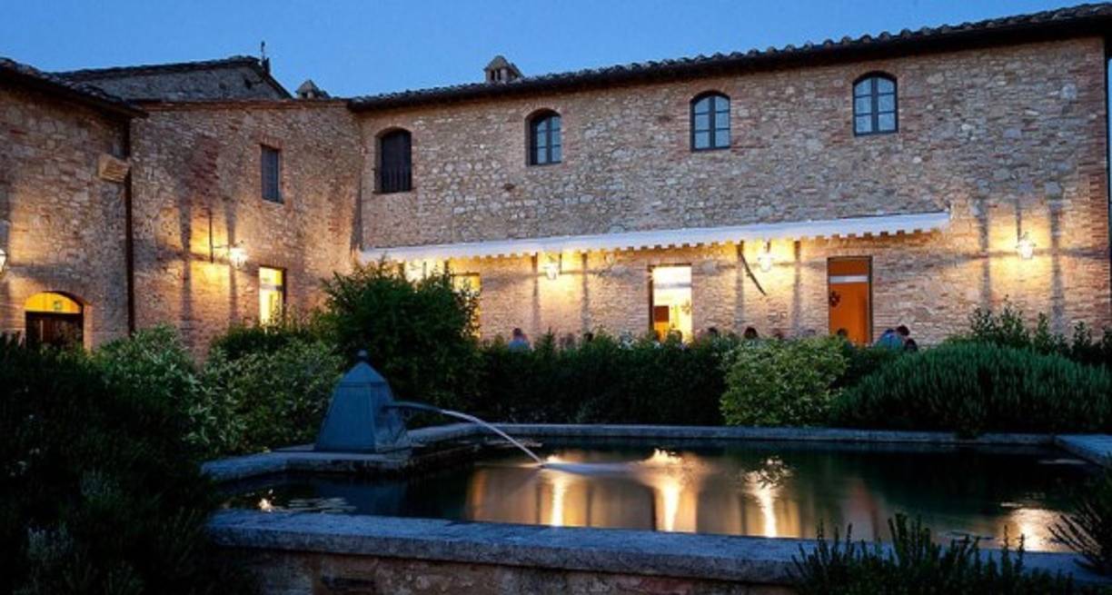 La pareja se aloja en el recinto medieval que posee John Phillips, el embajador de Estados Unidos en Italia durante su mandato.