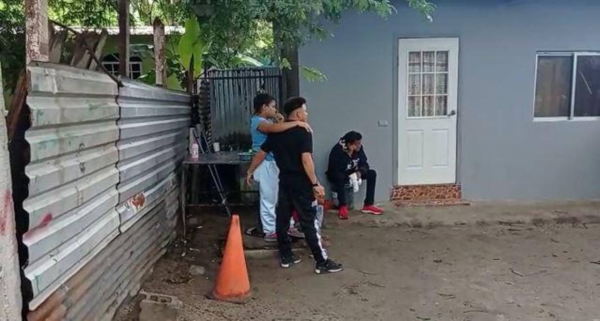 Además, le han pedido a los padres que estén más atentos de sus hijos, porque hay algunos niños que buscan esos artefactos por otros medios.