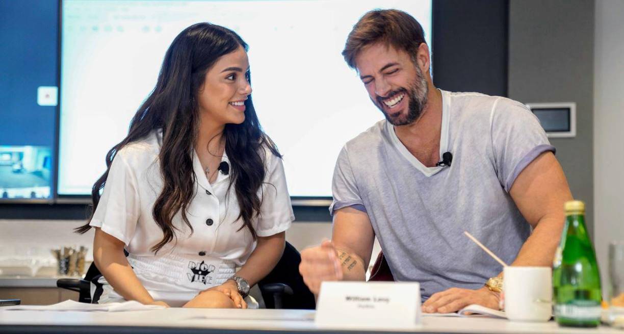 Samadhi es la mayor de 3 hermanos: Adriano Zendejas , un actor mexicano, y Dassana Zendejas , actriz mexicana también.