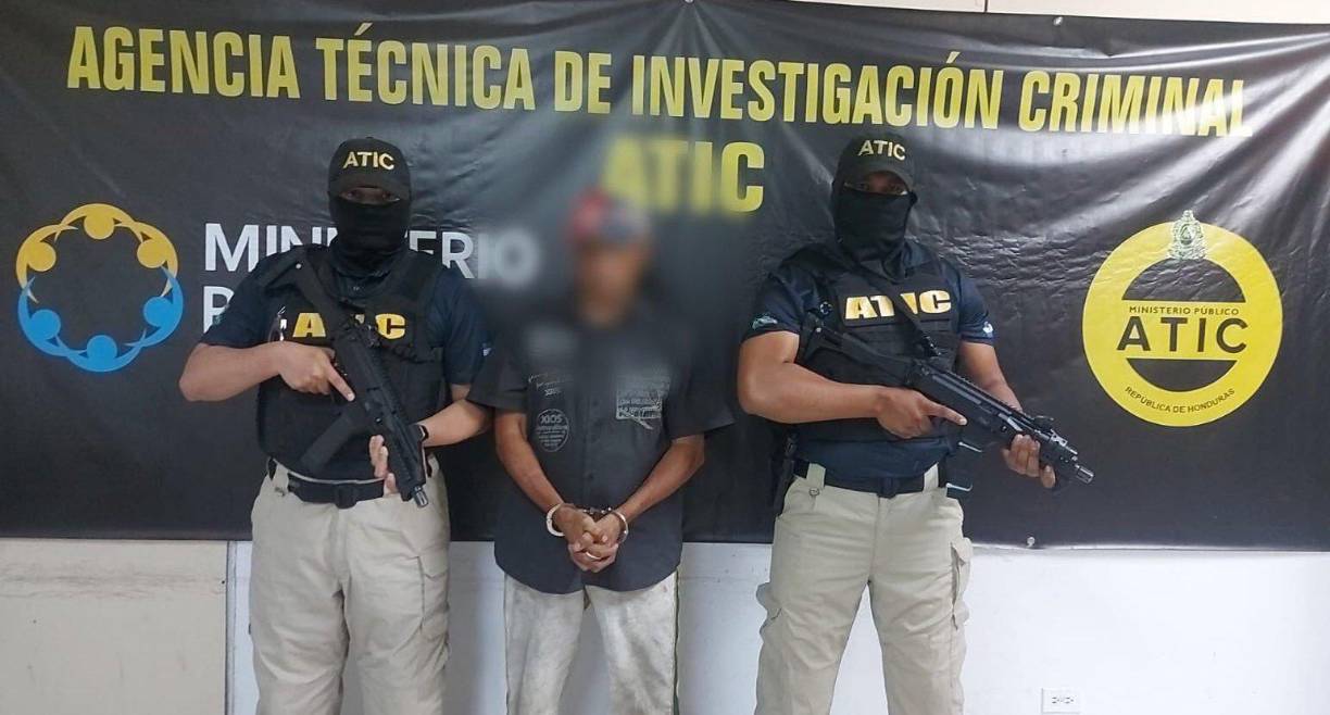 Fiscalía de la Mujer procesa a Adalberto Aguilar Dinarte por el delito de violación, su captura la ejecutó en San Pedro Sula un equipo de agentes de operaciones especiales de la ATIC. 