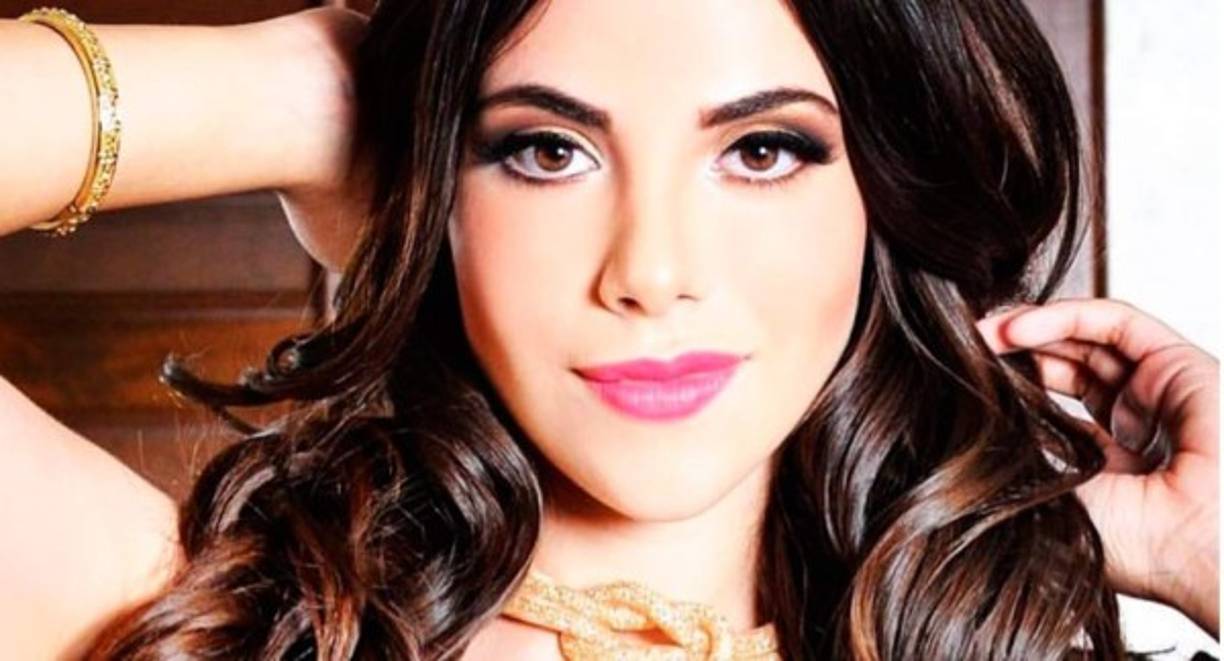 El instagram de la chica es claudiamgrdz.