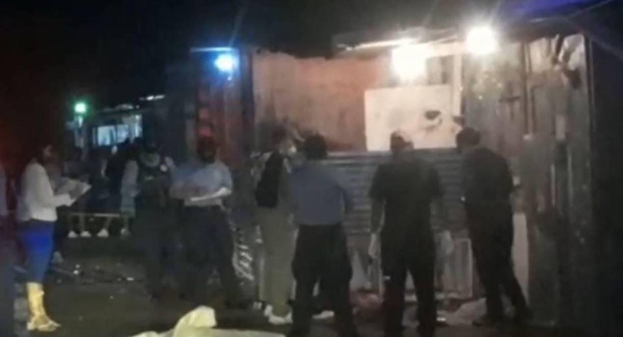 “Eran más de las 12:00 y estaba con mi familia adentro comiendo. El niño salió a la carrera a la pulpería a comprar. Cuando me dijeron que a mi hijo lo había matado un mortero salimos a la carrera y lo vimos muerto”, dijo la madre