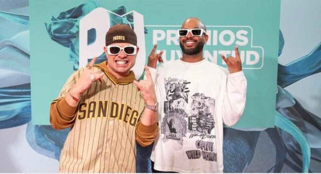 El espectáculo acabó con Jowell y Randy ofreciendo lo máximo de la noche con algunos de sus temas más exitosos, entre ellos, ‘Guayoteo’, ‘Lets Go To My Crib’, ‘Pasto Pelú’, ‘Bonita’, ‘Salgo pa’ la calle’ y ‘Cuarentena.