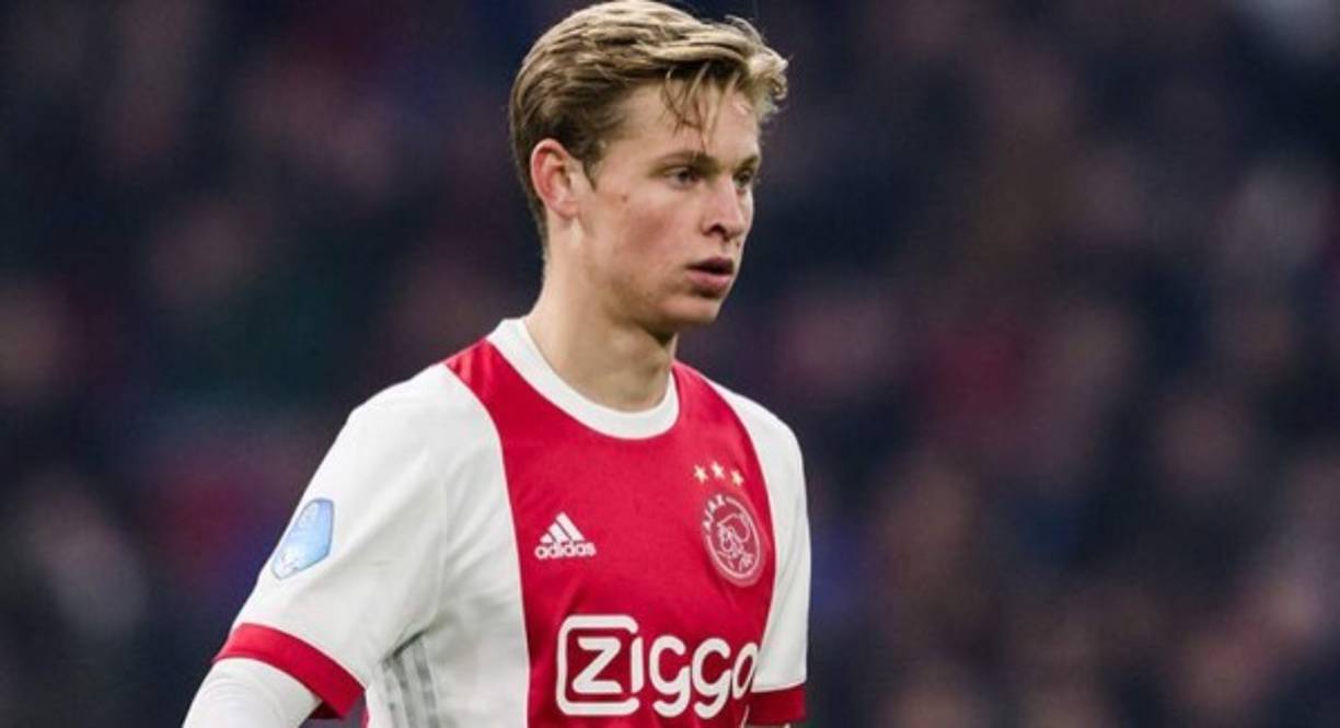Frenkie de Jong: Joven mediocampista holandés que brilla en el Ajax y que sería fichaje del FC Barcelona.
