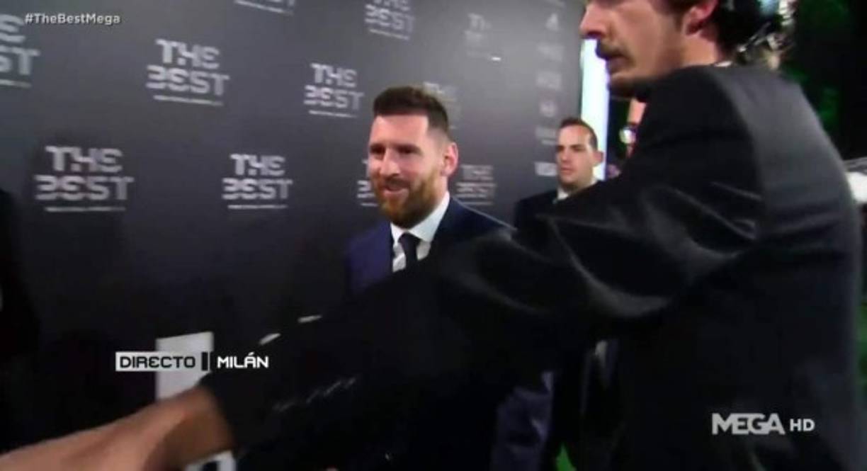 Messi causó molestia ya que en la alfombra verde decidió no dar ninguna entrevista-