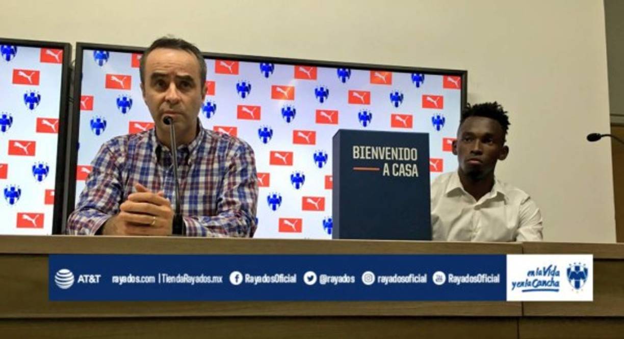 'Hoy se dieron las condiciones para que Elis esté aquí, nos da mucho gusto presentarlo', dijo Luis Miguel Salvador.