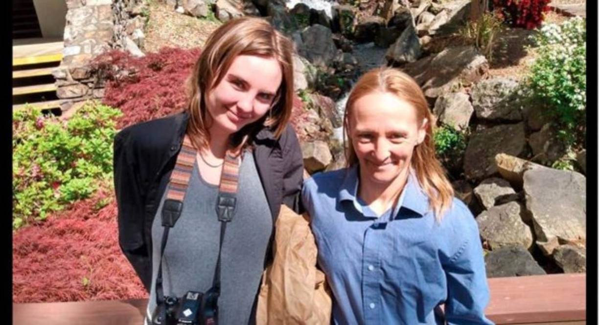 Kylen Schulte (24) y Crystal Turnes (38) estaban casadas desde hace cuatro meses. Vivían en una camioneta que convirtieron en una casa rodante y se dedicaban a viajar entre varios campamentos estatales.