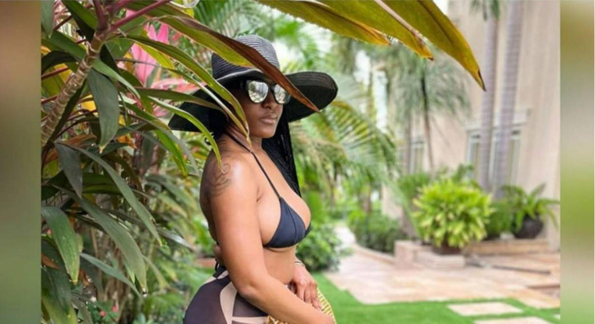 Sin embargo, una necropsia revela que tenía severos golpes en la cabeza y cuello. Precisamente, las autoridades mexicanas describieron que murió por un traumatismo contundente en el cuello y fracturas en la columna vertebral.