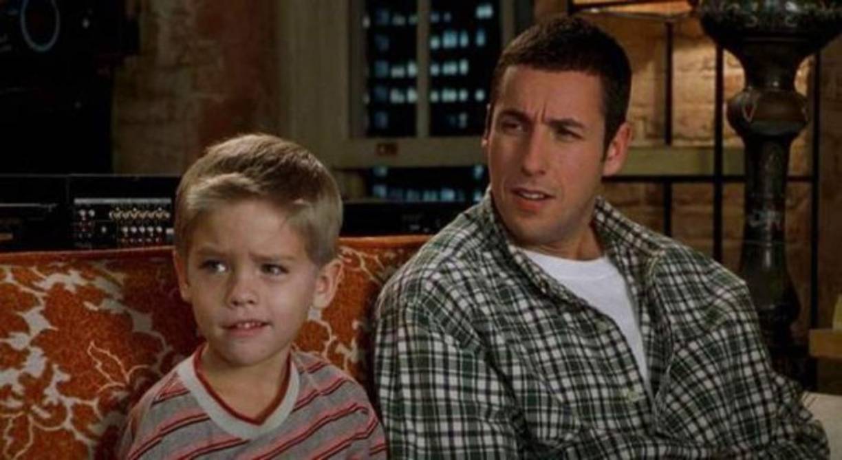 Han pasado 17 años desde que se estrenó la película ‘Un papá genial’ (‘Big Daddy’) protagonizada por Adam Sandler y un pequeño niño rubio... ¡que ya es todo un rompe corazones!