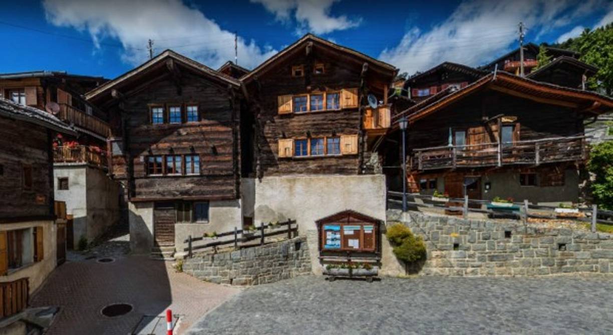 Al igual que otros pueblos en las montañas suizas, Albinen ha perdido población en los últimos años, ya que los jóvenes se marchan a las ciudades y los mayores se quedan solos, recalca la iniciativa.<br/>