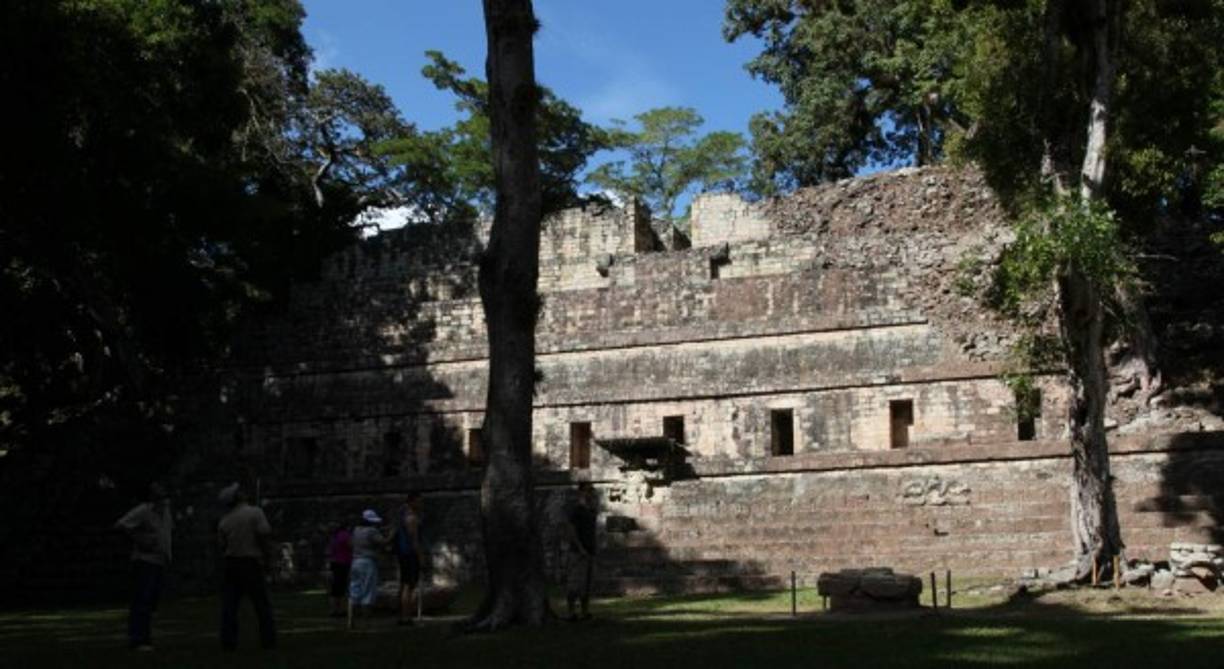 Las grandes construcciones sorprenden hasta el final del recorrido.