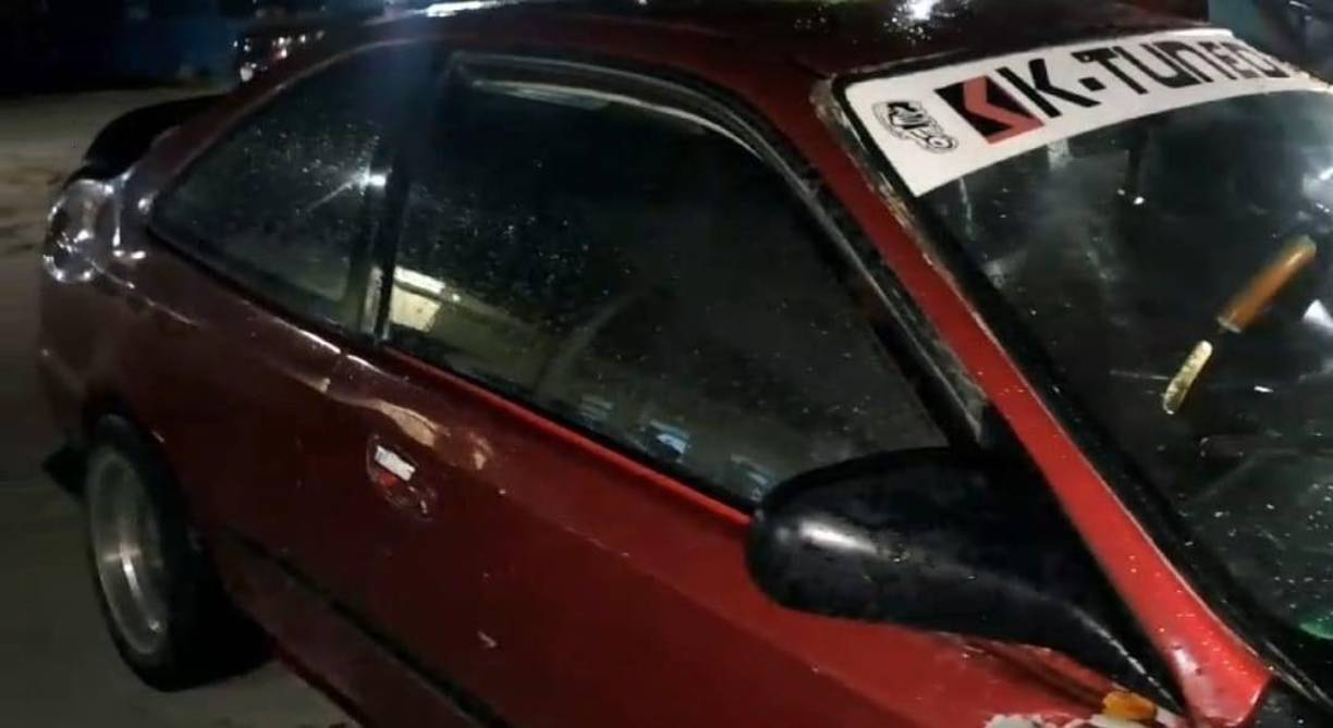 Sicarios en motocicleta lo interceptaron cuando este se conducía en su vehículo por el barrio El Estadio, de la ciudad de Choluteca. 