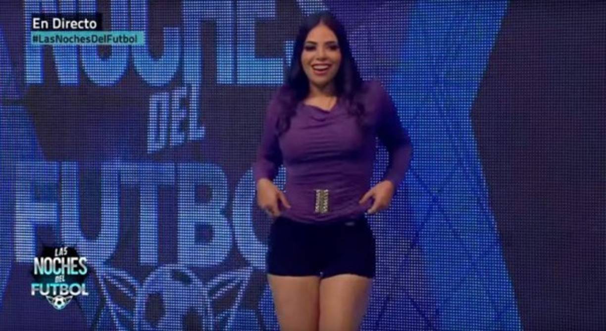 La chica enseñó hace unos días su nuevo tatuaje en el programa regio ‘Noches de Futbol’.