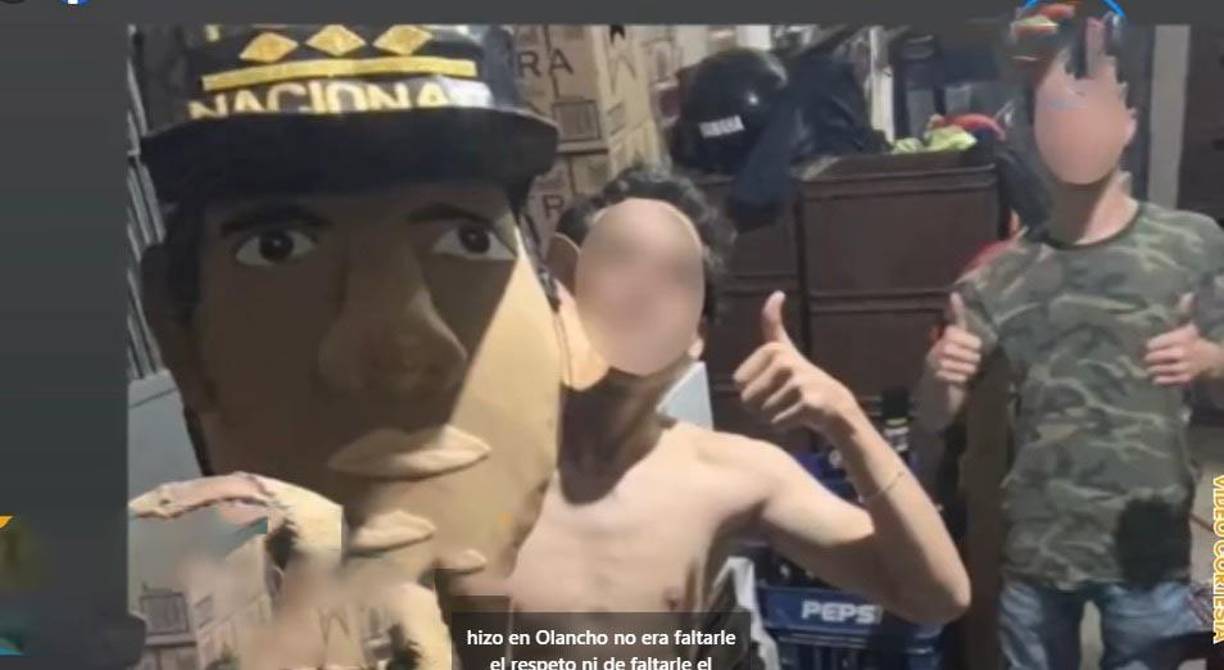 “En ningún momento los siete jóvenes fueron detenidos y llevados a instalaciones policiales, ni fue decomisado el monigote que es parte de la tradición cultural” en estas festividades, apuntó.