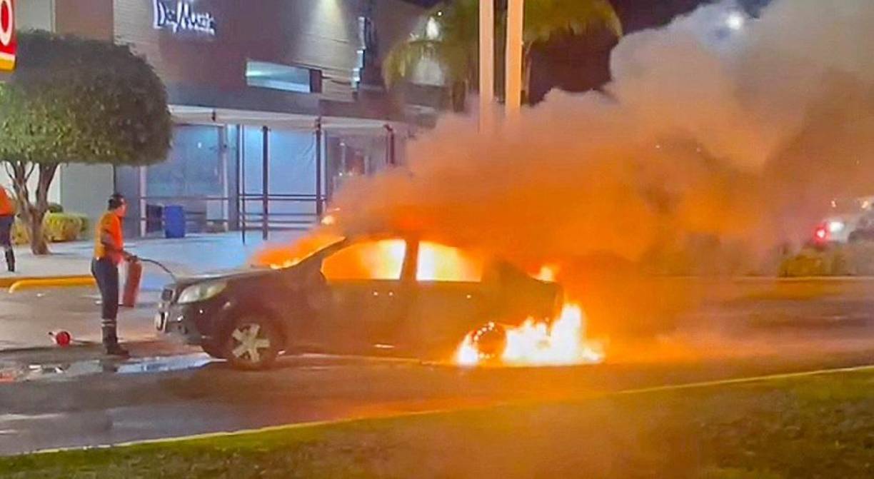 Esta serie de hechos reflejan la ola de violencia de México, que registró 33.315 homicidios en 2021 después de los dos años más violentos de su historia, bajo el mandato de López Obrador, con 34.690 víctimas de asesinato en 2019 y 34.554 en 2020.