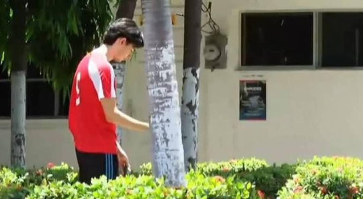 Isaac tuvo que cumplir 120 horas de trabajo social.