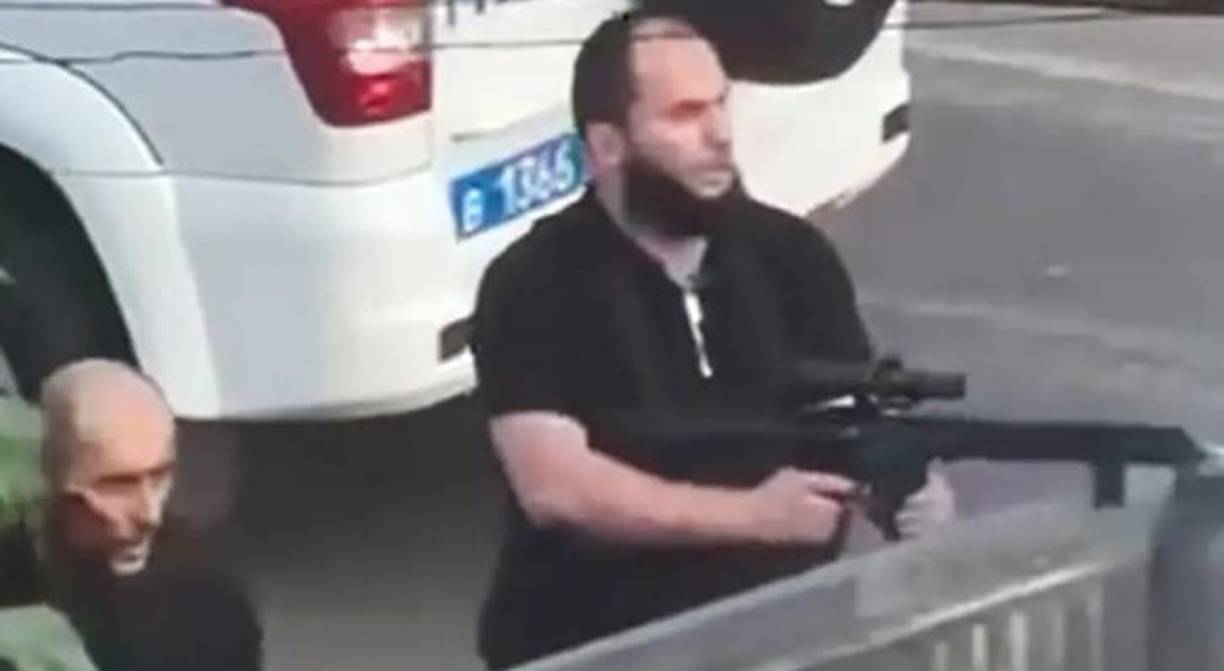 “Lo que más quieren estos malditos es que cunda el pánico. ¡Los daguestaníes no les darán el gusto!”, señaló.