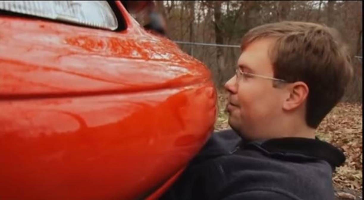 “No sé por qué siento lo que siento, pero sé que amé absolutamente a Chase”, dijo el hombre en el video viral de redes sociales.