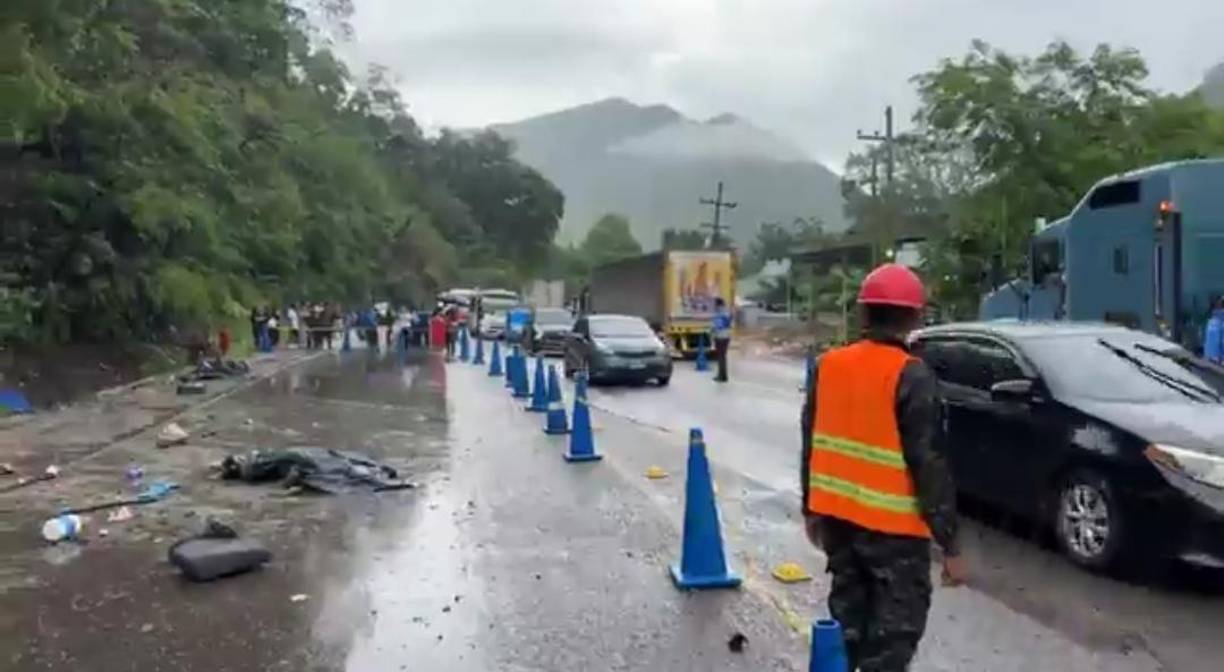 Otra de las víctimas fue identificada por su familia como Yanoris Cálix Zepeda de unos 20 años.