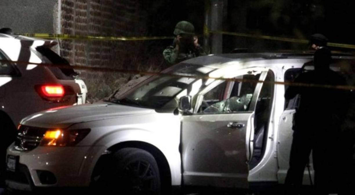 Fotos: Balacera en Tlaquepaque<br/><br/>Además vea: <a href='https://www.laprensa.hn/fotogalerias/mundo/1361912-411/mujer-encontr%C3%B3-a-su-novio-con-otra-en-la-cama-lo-mata' style='color:red;text-decoration:underline' target='_blank'>Mujer encontró a su novio con otra en la cama; lo mata rompiéndole la cabeza</a><br/><br/>