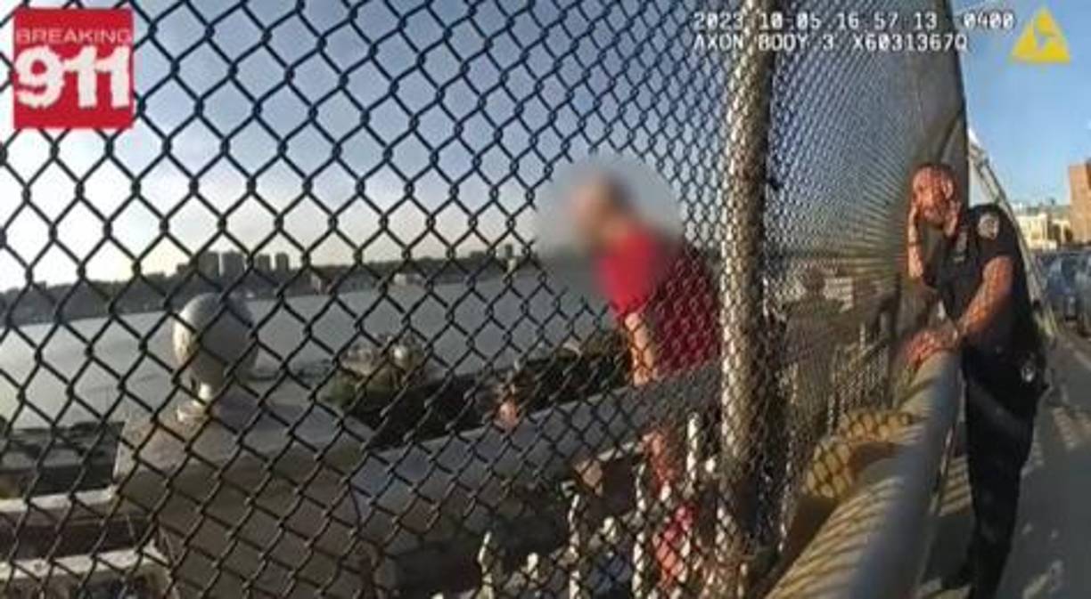 Cabe mencionar que en el video se escucha también al oficial repetir a la víctima que él ya había pasado por eso, “que iban a salir juntos” de esa situación.