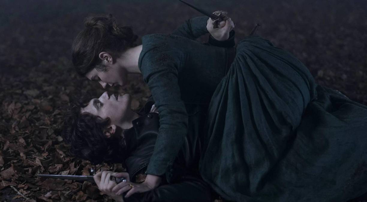 A pesar de no haber encontrado una gran audiencia, el programa resultó ser popular entre los críticos. La primera temporada actualmente tiene un índice de aprobación del 91% en Rotten Tomatoes. En su reseña para Variety , Aramide Tinubu dijo: “En la misma línea que ‘The Great’ de Hulu, la serie es una aventura trepidante y divertida llena de magia, romance y personajes femeninos audaces que toman el control de sus legados”.