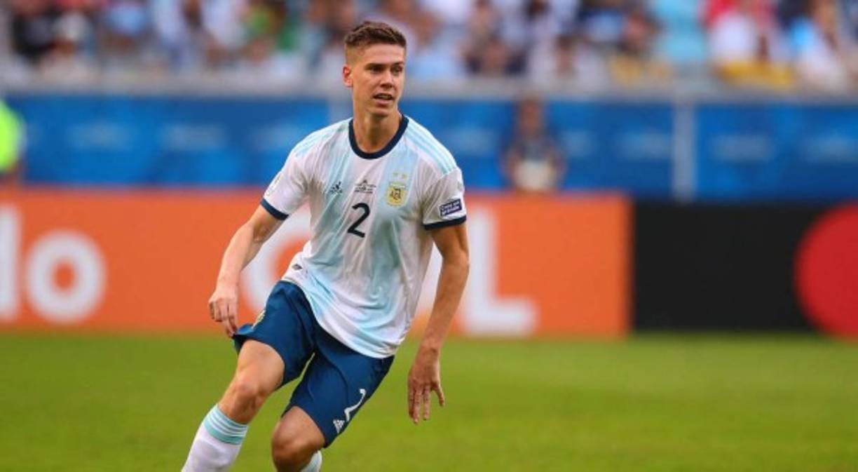 Juan Marcos Foyth: Será el lateral por la banda derecha de Argentina ante Brasil. Juega en el Tottenham y cuenta con 21 años de edad.