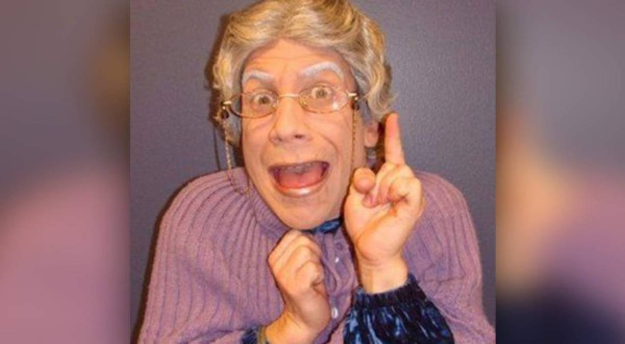 El programa de 'Sábado Gigante' tuvo muchas estrellas y comediantes sobre su escenario. Uno de los personajes más divertidos y que el público disfrutaba ver, era el de 'Doña Concha'. Un personaje muy torpe y picaresco.