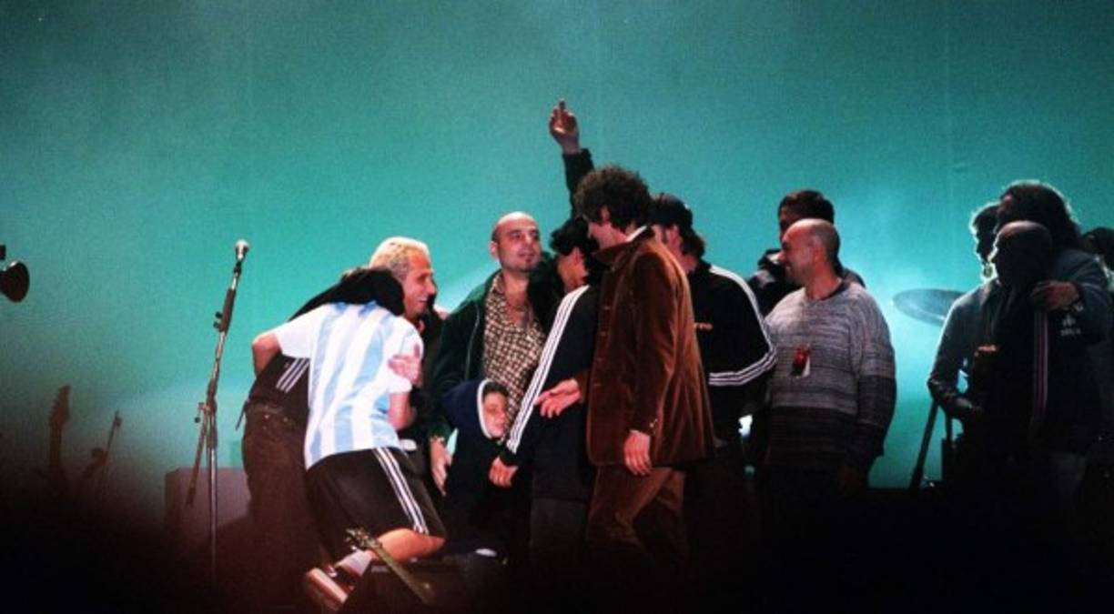 El 1 de mayo de 1997, Soda Stereo anunció oficialmente su separación mediante un comunicado de prensa.