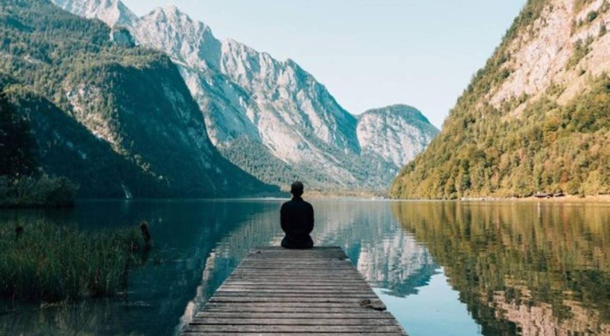 A veces la vida nos presenta situaciones que pueden hacernos sentir nerviosos, enojados o inestables. Para esos casos, el portal de Bioguía recopila 10 frases que te serán de mucha ayuda para calmar tu mente y paz interior.